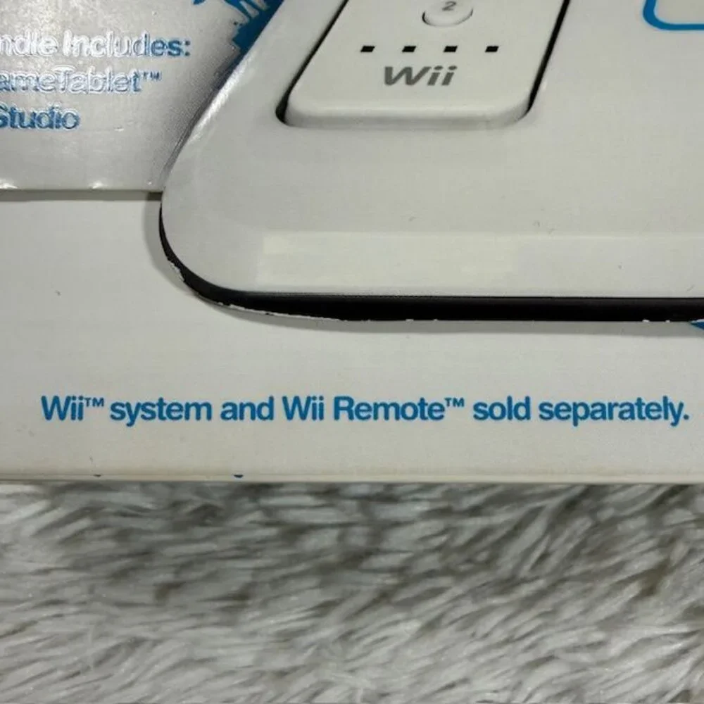 Wii UDraw Game Table +UDraw Studio + Wii UDraw Pictionary Set